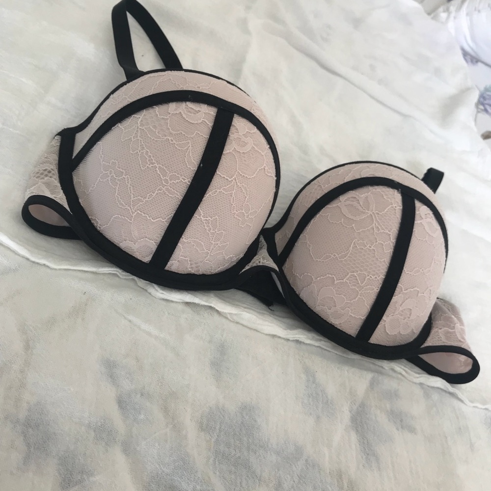 Pretty Pink Lace Push-Up Bra